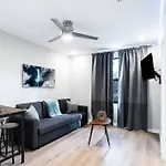 Modern Miami Apt With Self Check-In