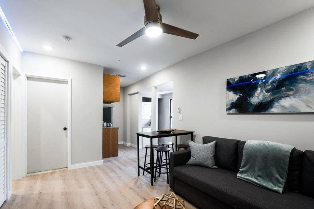 Apartment Modern Apt With Self Check-in