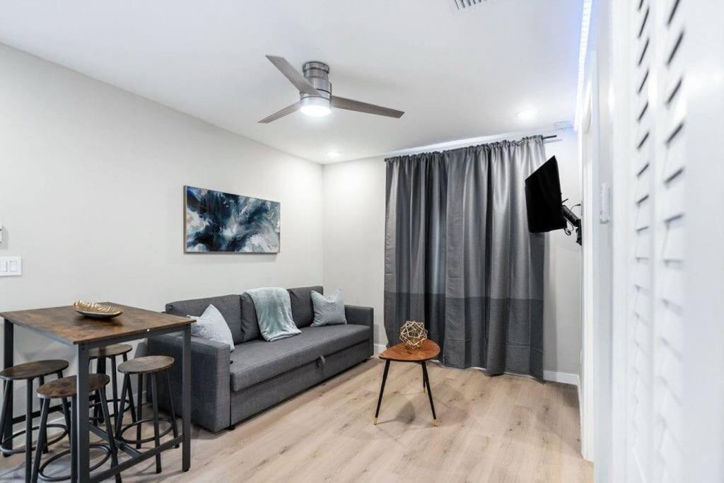 Apartment Modern Apt With Self Check-in *